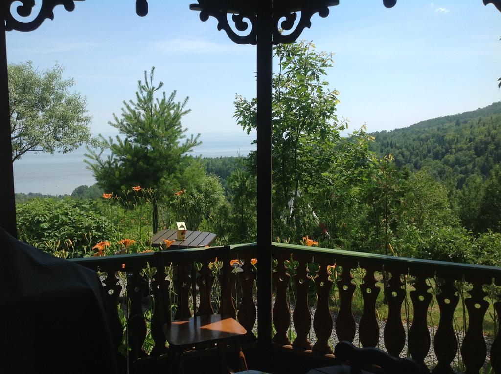 Auberge La Cote D'Or Петит-Ривьер-Сен-Франсуа Экстерьер фото