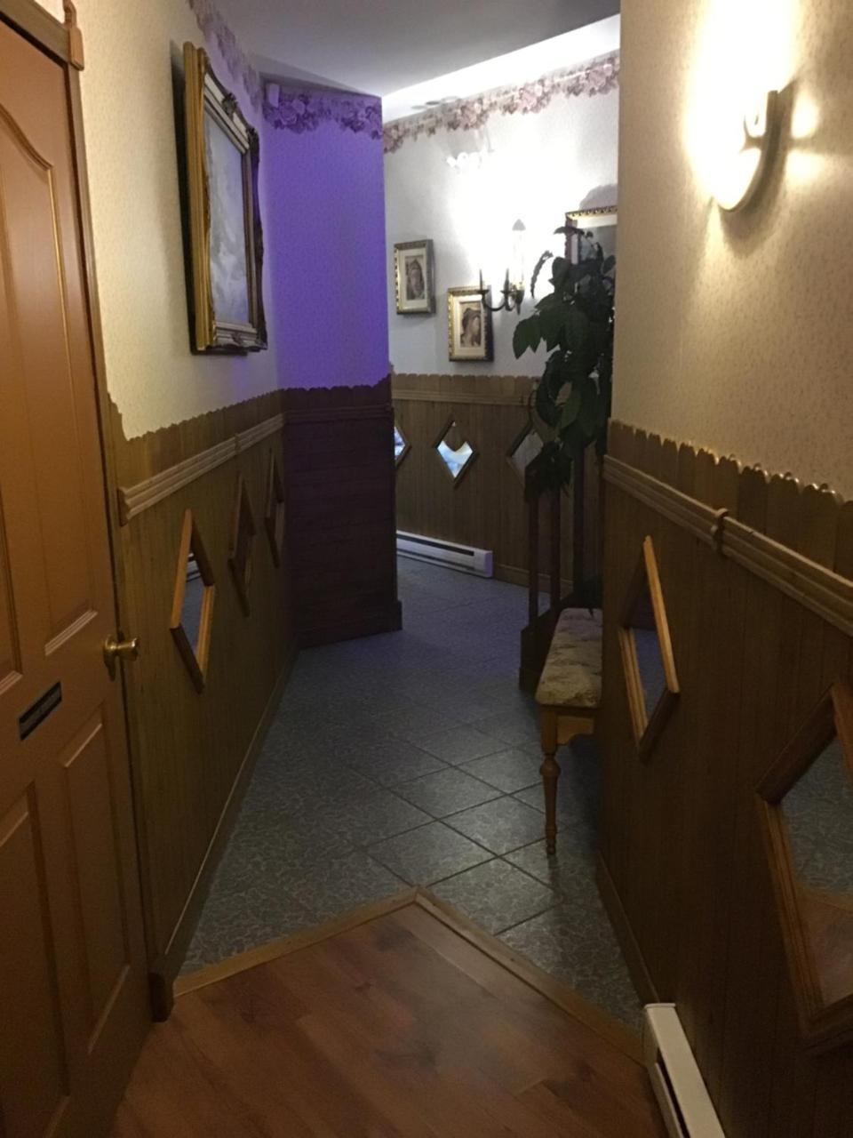 Auberge La Cote D'Or Петит-Ривьер-Сен-Франсуа Экстерьер фото